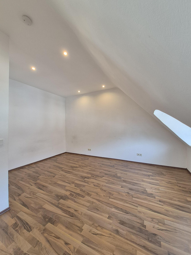 Familiendomizil o. Kapitalanlage mit Loft Charakter + Dachterrasse in zentraler Lage von Krefeld – Kornstraße 74, 47798 Krefeld(Stadtmitte) – Vorschaubild 34