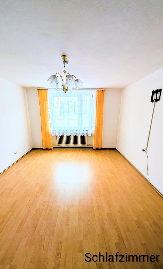 Helle 2-Zimmer-Wohnung in Offenhausen ( Neu-Ulm )-sofort bezugsfrei , ohne Maklerprovision – Schillerstaße 26, 89231 Neu-Ulm – Vorschaubild 10