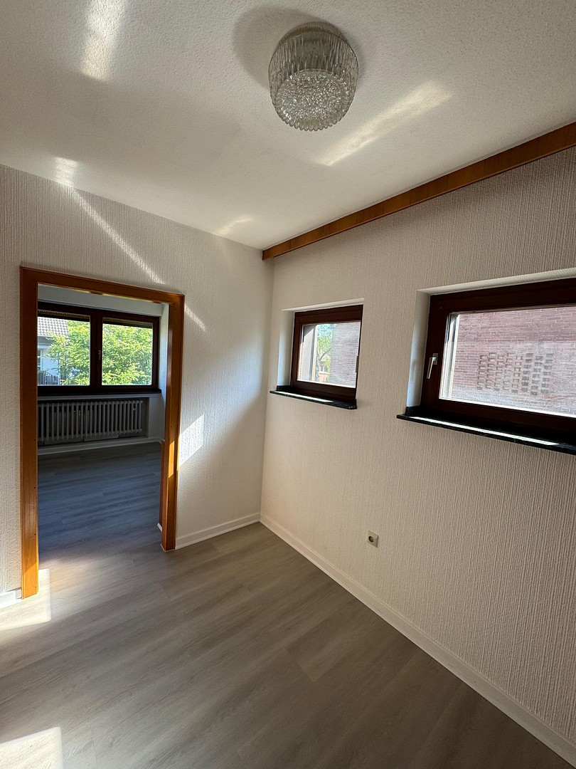 Schöne DHH in Schmachtendorf - Erstbezug nach Sanierung - Garten + Garage + Stellplatz – Oberhausen(Sterkrade Nord) – Vorschaubild 20