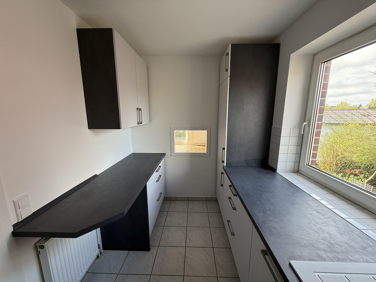 Frisch renovierte 2-Zimmer-Wohnung in zentraler Lage von Henstedt-Ulzburg – Hamburger Str. 21a, 24558 Henstedt-Ulzburg(Ulzburg) – Vorschaubild 12