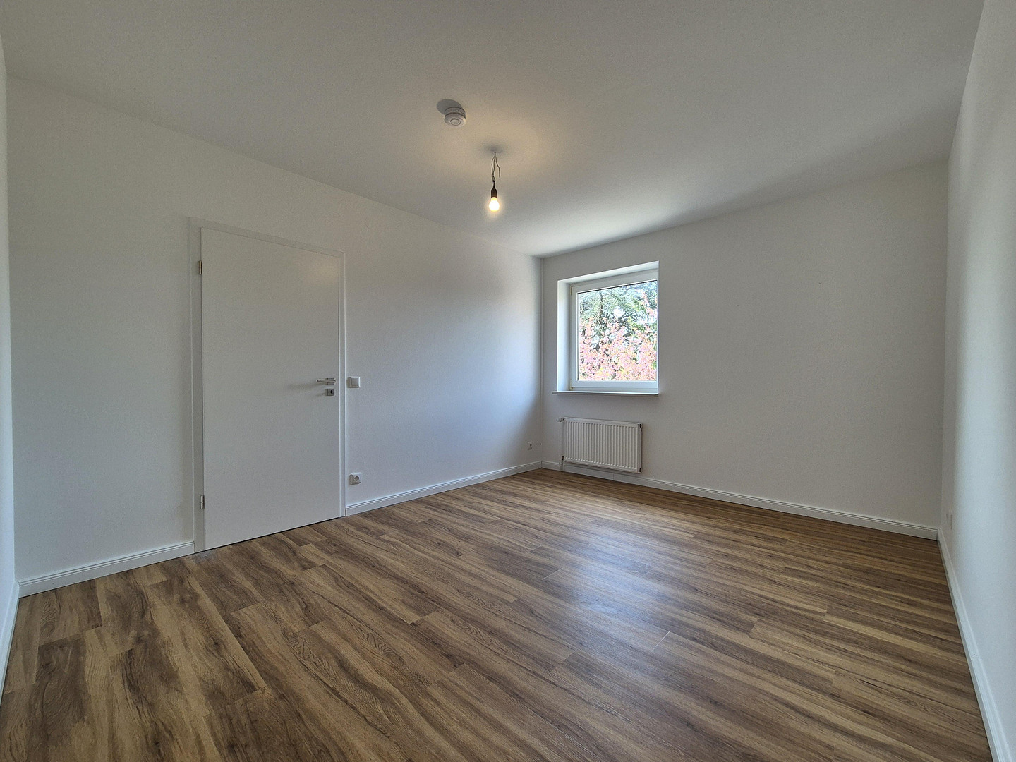 Frisch renovierte 2-Zimmer-Wohnung in zentraler Lage von Henstedt-Ulzburg – Hamburger Str. 21a, 24558 Henstedt-Ulzburg(Ulzburg) – Vorschaubild 6