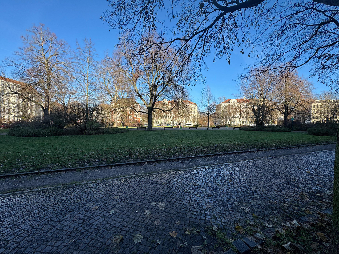 Bezugsfrei! Hochwertig saniert! Parkblick! Ihre neue Wohnung im hippen Szeneviertel – Wiedebachstraße, 4277 Leipzig(Connewitz) – Vorschaubild 10