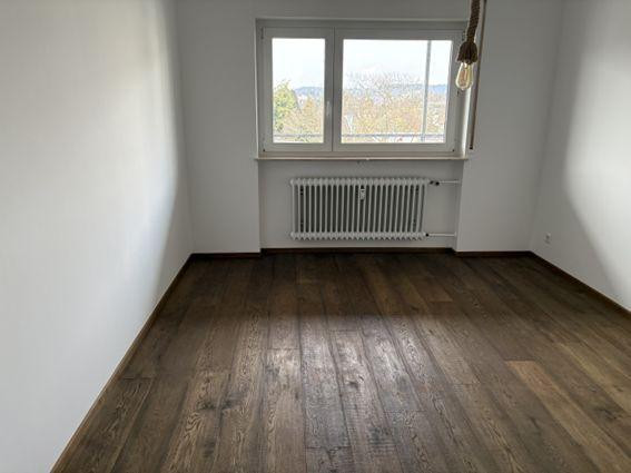 3-Zimmer Wohnung mit Balkon im 4. OG in Lindau (Bodensee) – Schoblochweg 5, 88131 Lindau(Aeschach) – Vorschaubild 3