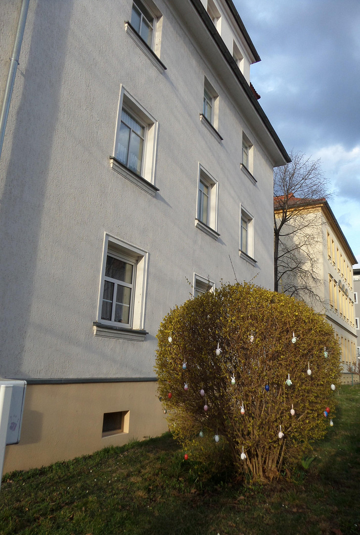 Ruhige, vermietete 3-Raumwohnung mit Tageslichtbad, Balkon und Garten zur eigenen Nutzung