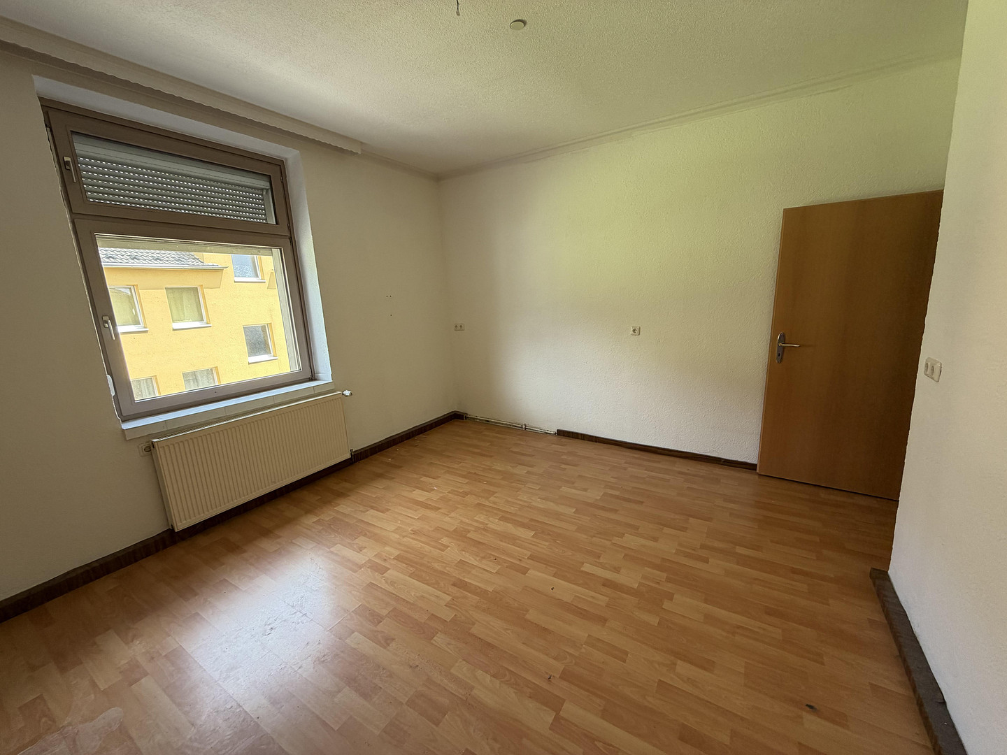 Wohn- und Geschäftshaus 299m2 Wohn- und Gewerbefläche für  1.000 EUR / m2 – Nikolausstr. 1, 45141 Essen(Stoppenberg) – Vorschaubild 16