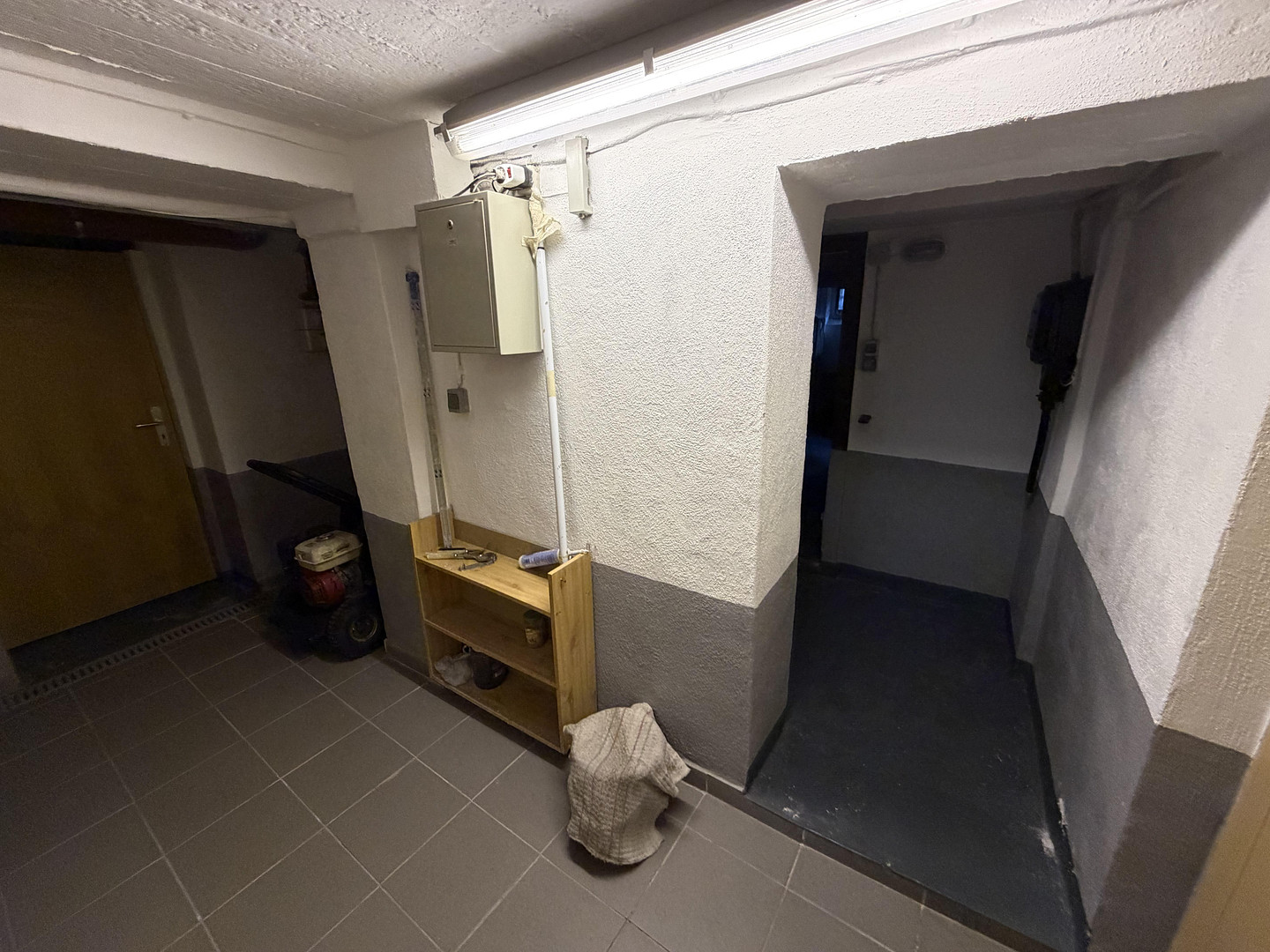 Wohn- und Geschäftshaus 299m2 Wohn- und Gewerbefläche für  1.000 EUR / m2 – Nikolausstr. 1, 45141 Essen(Stoppenberg) – Vorschaubild 21