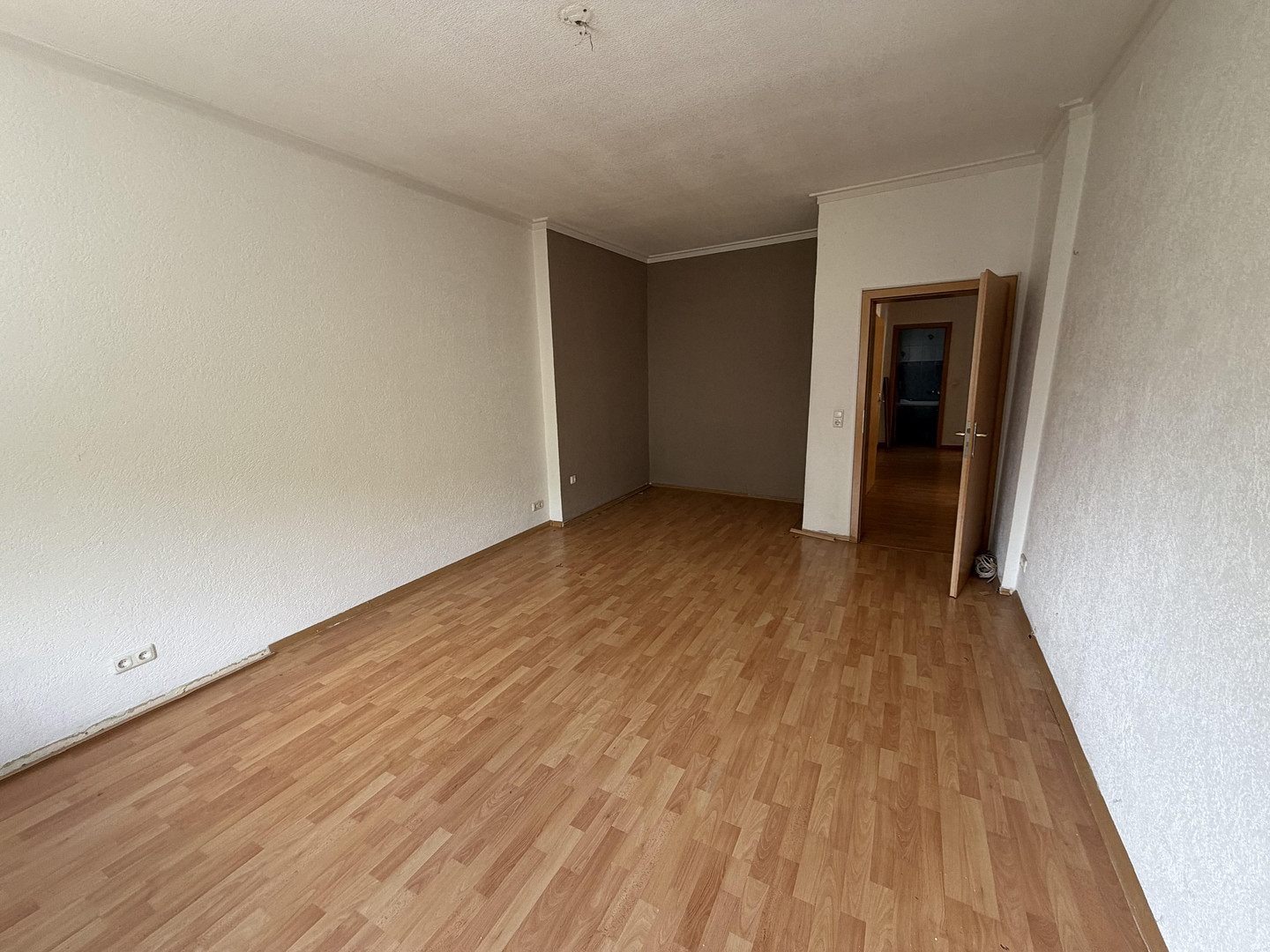 Wohn- und Geschäftshaus 299m2 Wohn- und Gewerbefläche für  1.000 EUR / m2 – Nikolausstr. 1, 45141 Essen(Stoppenberg) – Vorschaubild 14