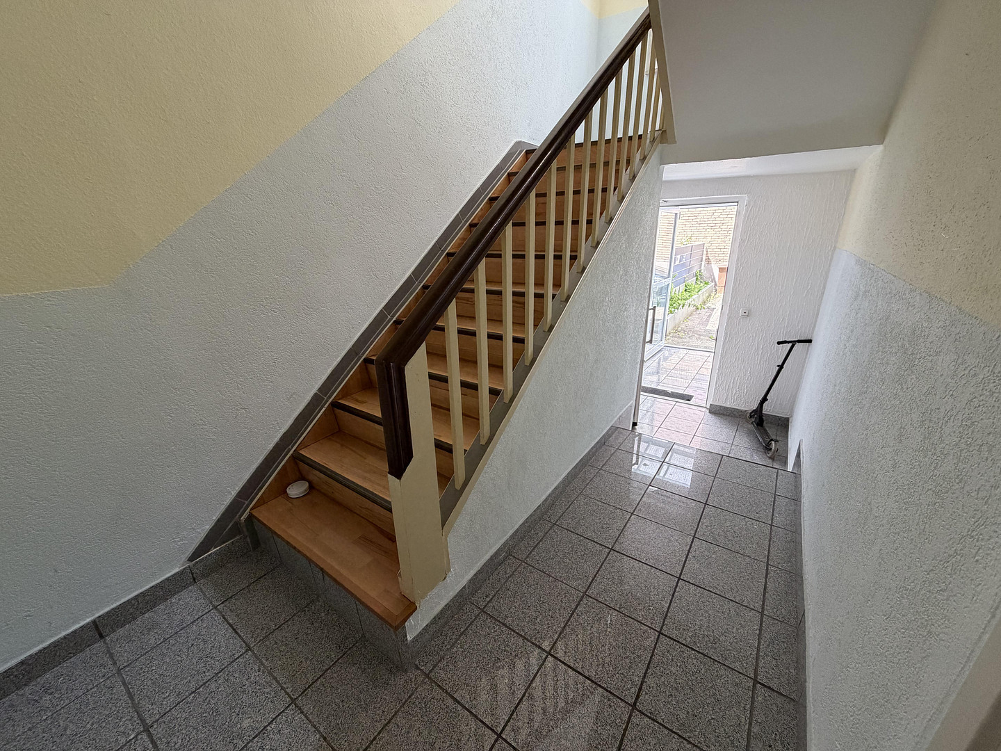 Wohn- und Geschäftshaus 299m2 Wohn- und Gewerbefläche für  1.000 EUR / m2 – Nikolausstr. 1, 45141 Essen(Stoppenberg) – Vorschaubild 34