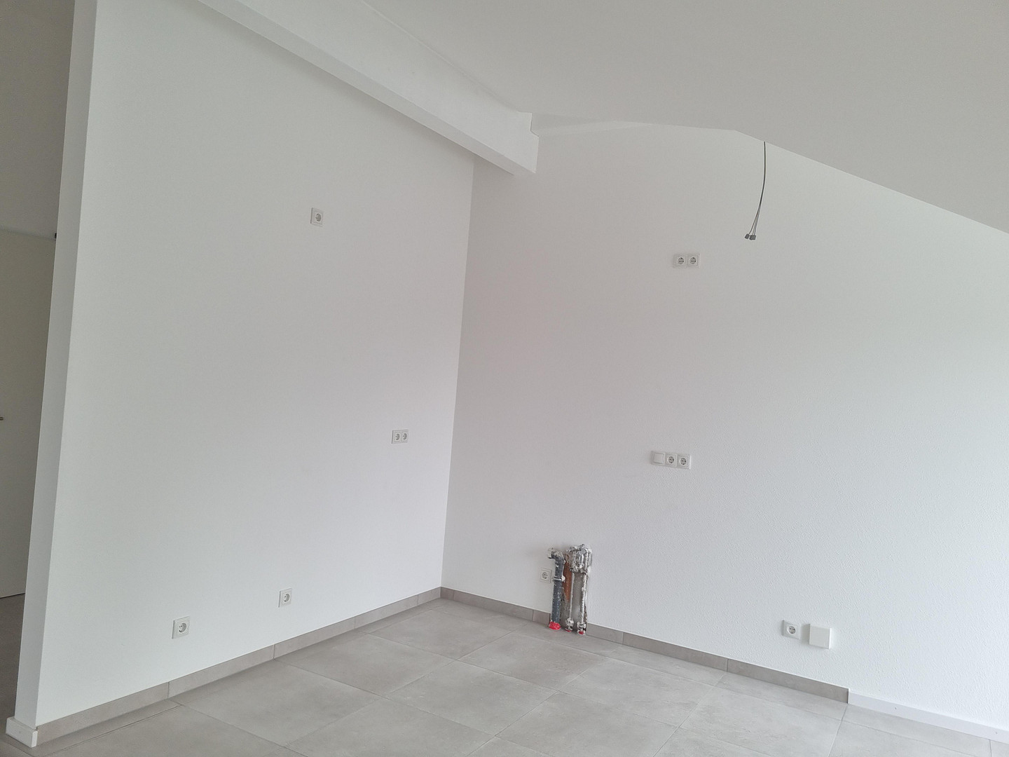Erstbezug - großzügige bildschöne 3-Zi.-DG-Whg. mit Balkon u. Loggia in Grafing mit Traumblick – Rosenheimer Str. 31, 85567 Grafing(Grafing bei München) – Vorschaubild 12