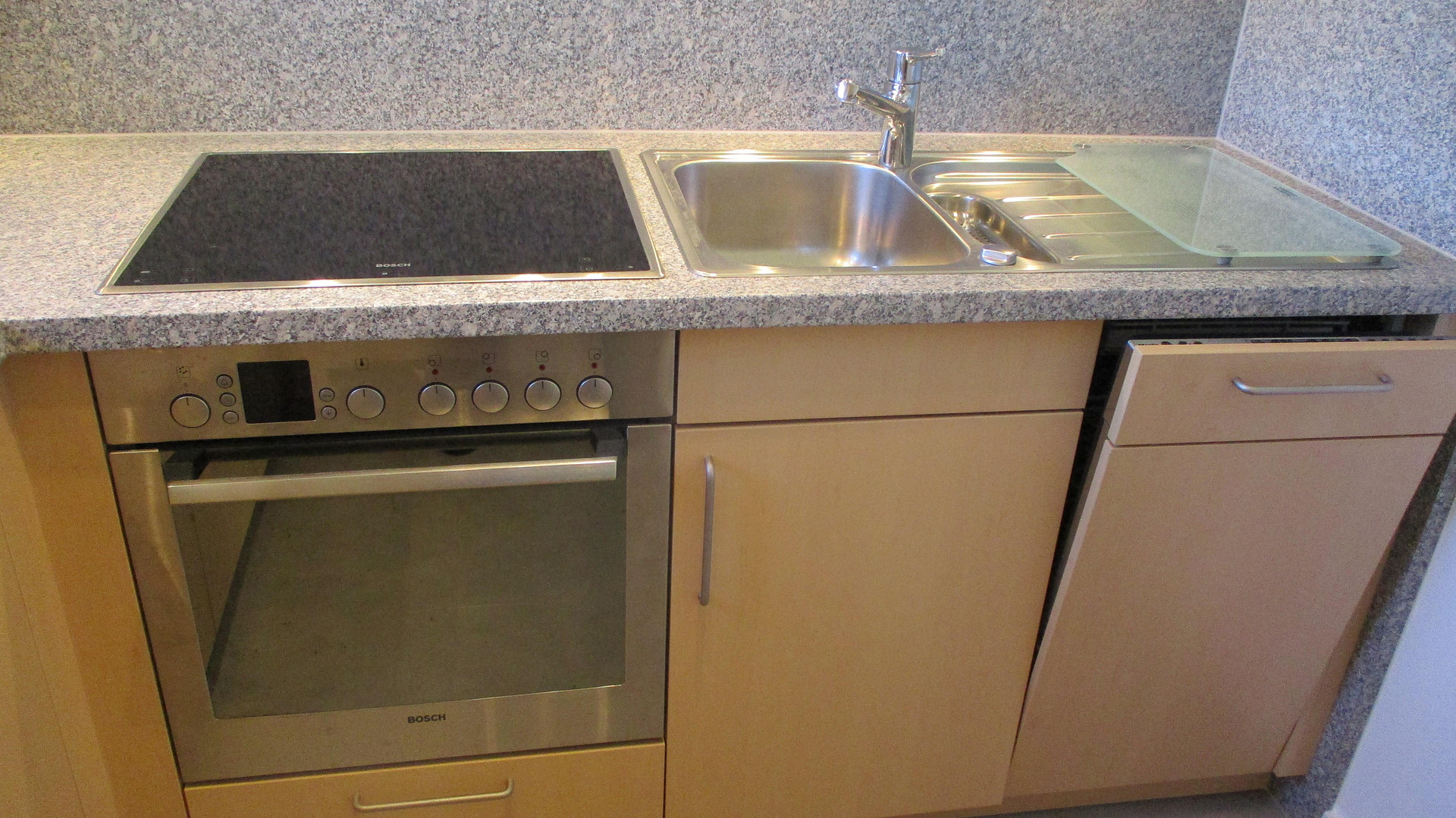 2,5-Zimmer mit EBK, Balkon, Tageslichtbad, Gästebad/WC und Abstellraum provisionsfrei – Stuttgart-Degerloch(Degerloch) – Vorschaubild 17