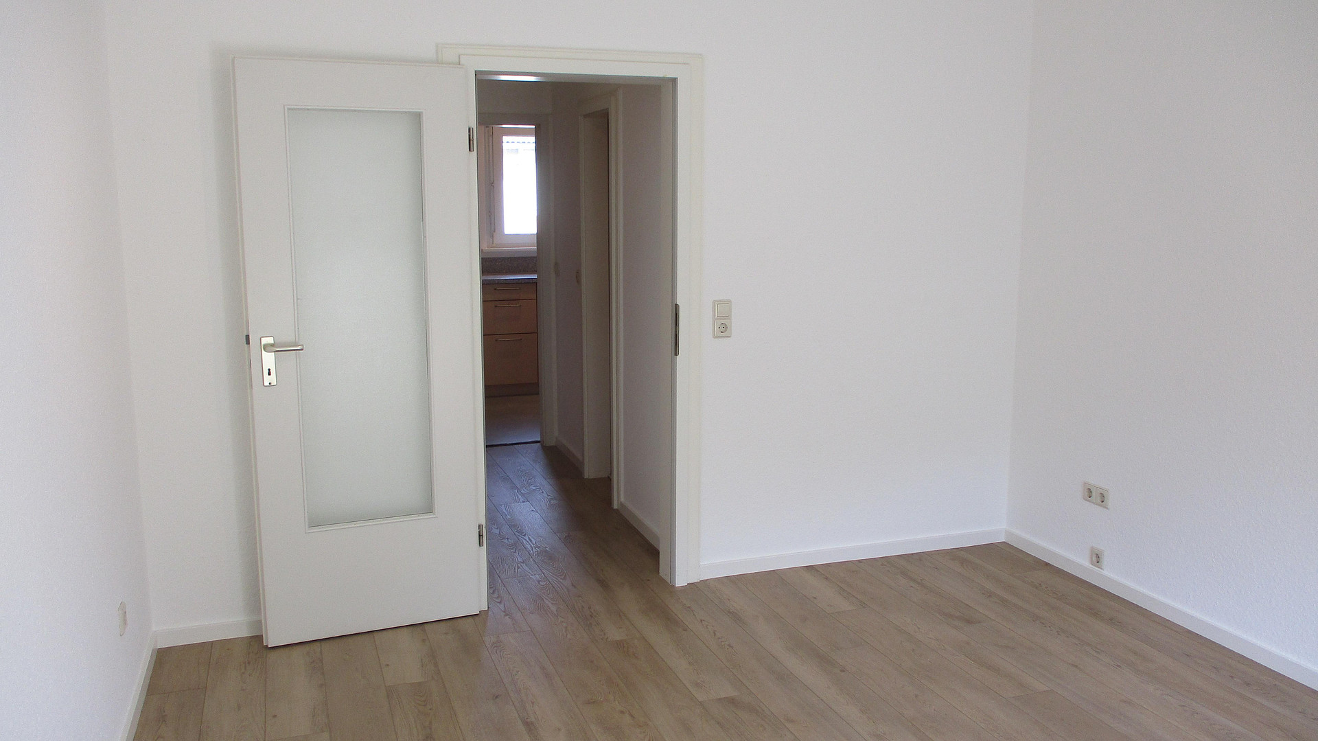 2,5-Zimmer mit EBK, Balkon, Tageslichtbad, Gästebad/WC und Abstellraum provisionsfrei – Stuttgart-Degerloch(Degerloch) – Vorschaubild 6