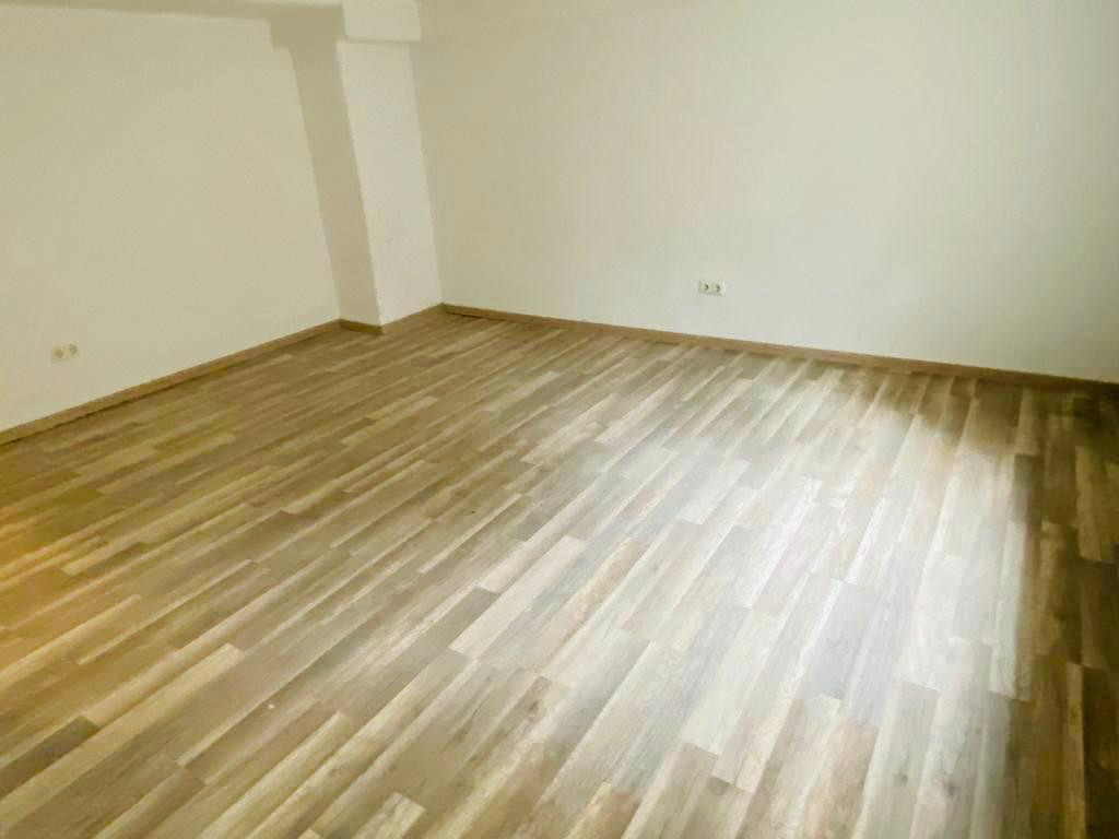Teilmöbliertes Haus mit 55qm Garten in Schwabing – Leopoldstraße 217, 80807 München(Milbertshofen) – Vorschaubild 14