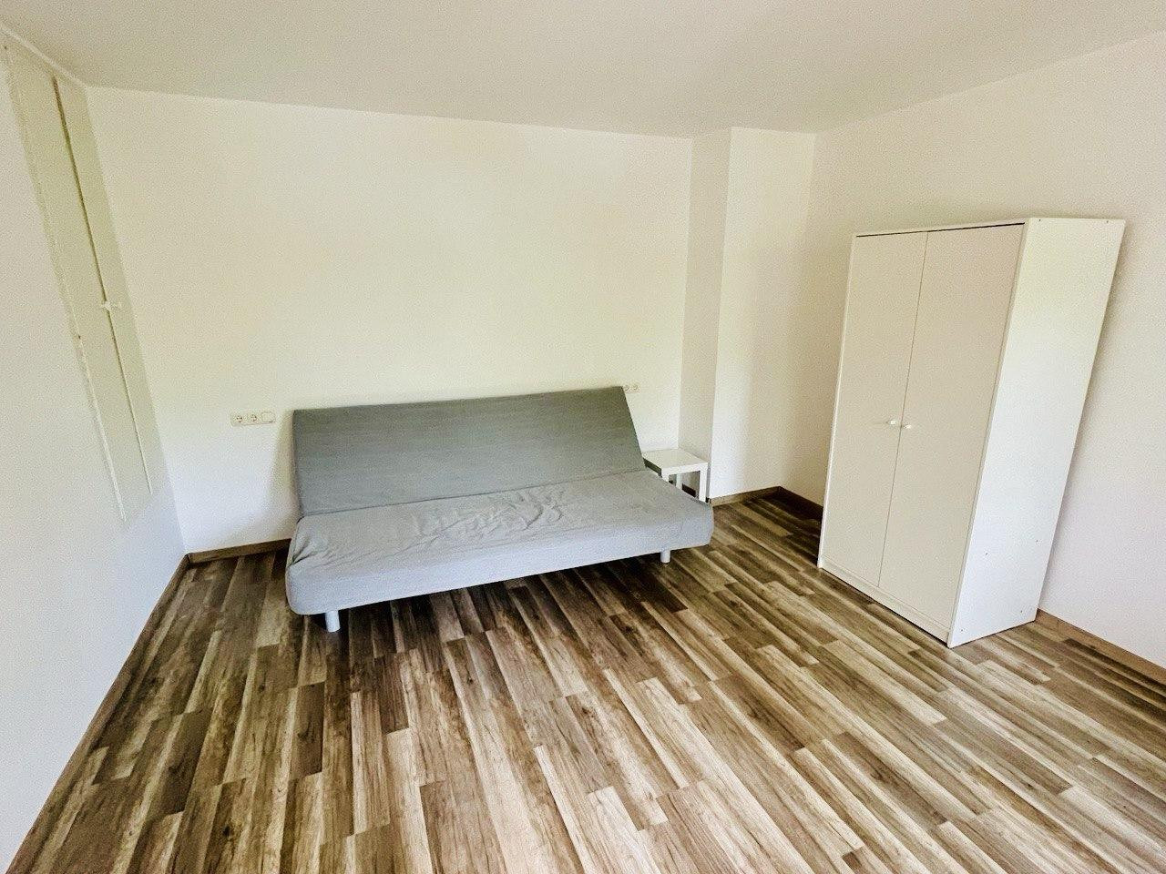 Teilmöbliertes Haus mit 55qm Garten in Schwabing – Leopoldstraße 217, 80807 München(Milbertshofen) – Vorschaubild 10