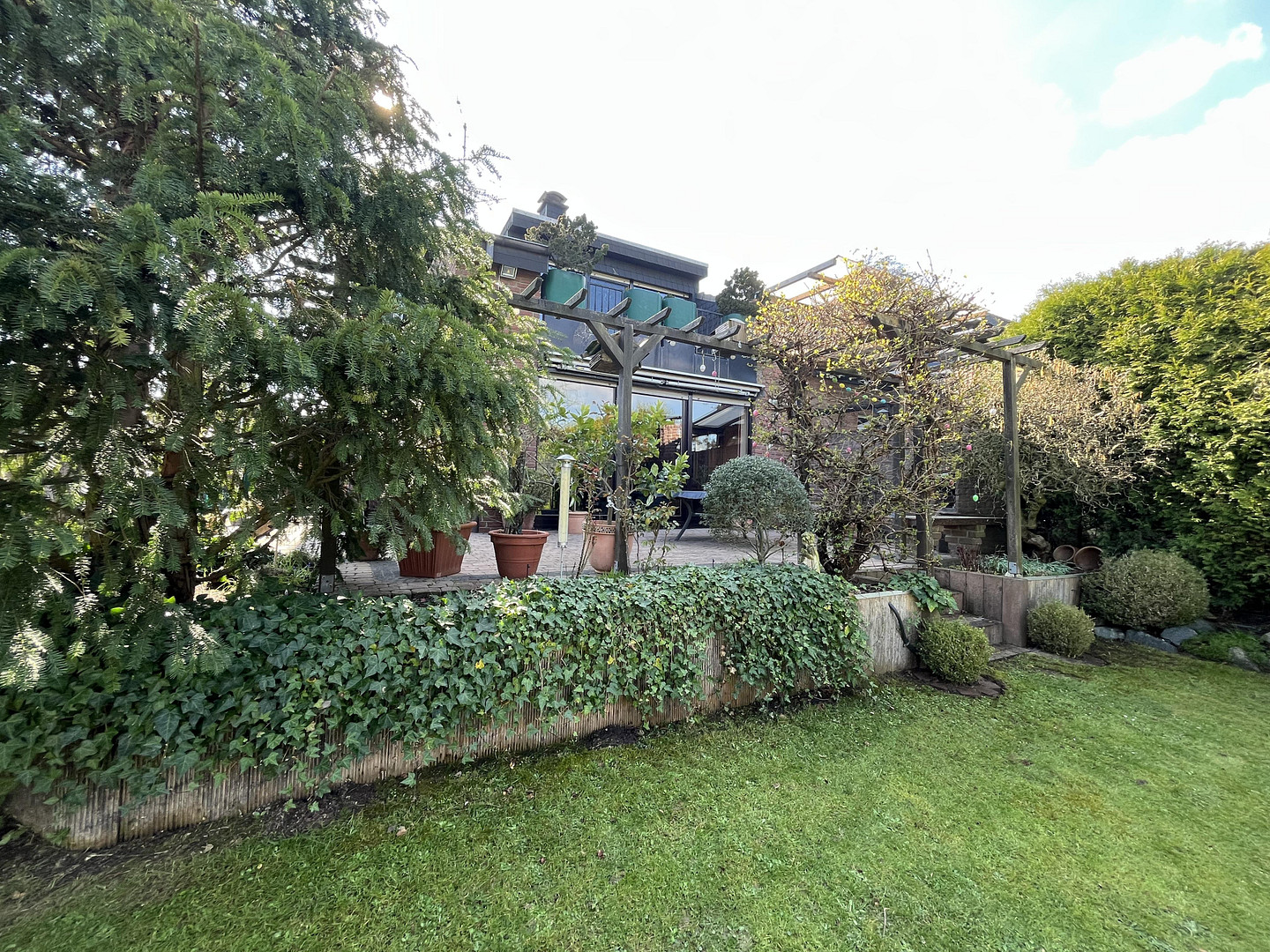 Einfamilienhaus mit Doppelgarage und Garten in Duisburg Rumeln – Duisburg(Rumeln-Kaldenhausen) – Vorschaubild 22