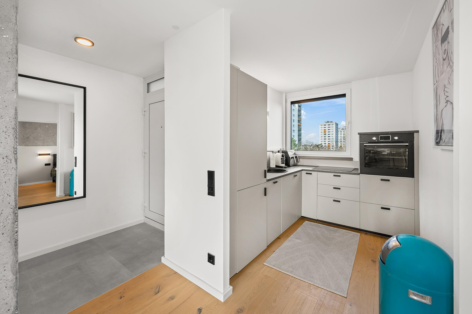 Skyline-Feeling in Nürnberg – Exklusive Traumwohnung mit Swimmingpool und Sauna – Nürnberg(Langwasser) – Vorschaubild 10