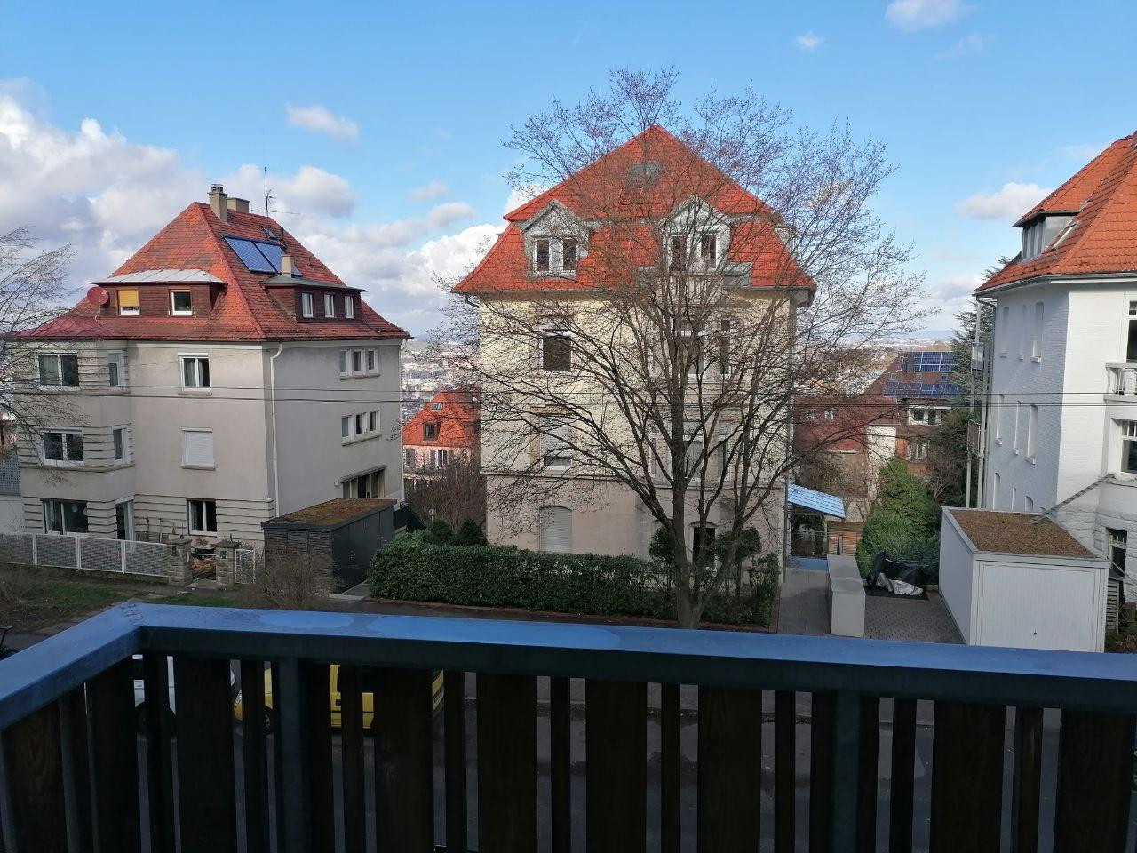 Degerloch-Haigst - Sonnige 2,5-Zimmer-Wohnung mit Balkon & Weitblick – Stuttgart(Degerloch) – Vorschaubild 2