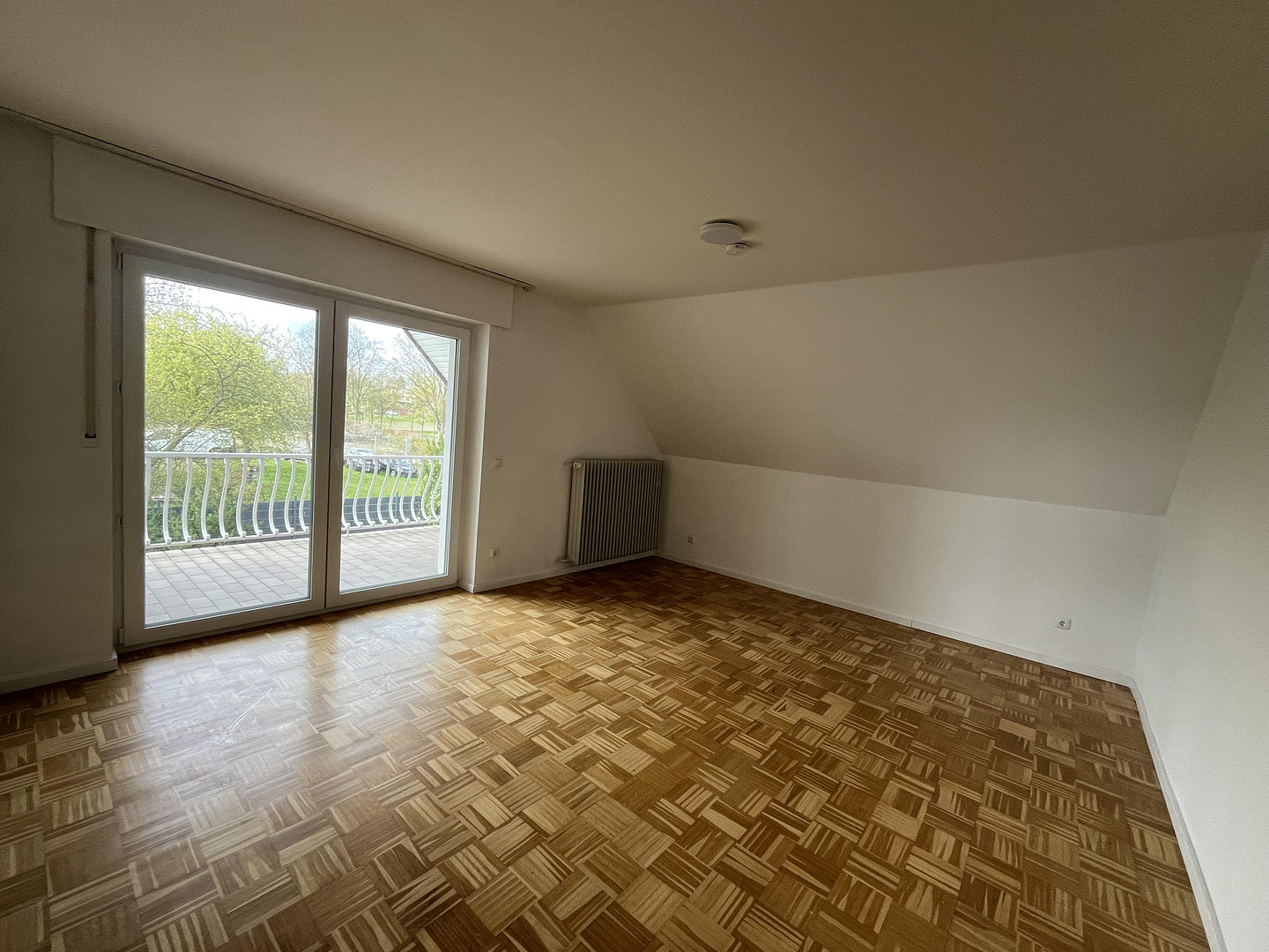 Hochwertiges Zwei- bis Dreifamilienhaus mit vielfältigen Nutzungsmöglichkeiten – Oelde – Vorschaubild 4