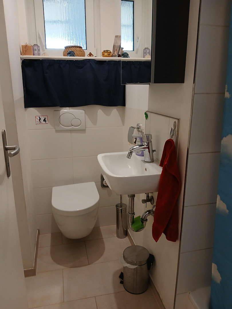 Ruhige Erdgeschosswohnung mit einmaligem Garten in zentraler Lage in der Unterwiehre – 79100 Freiburg(Wiehre) – Vorschaubild 8