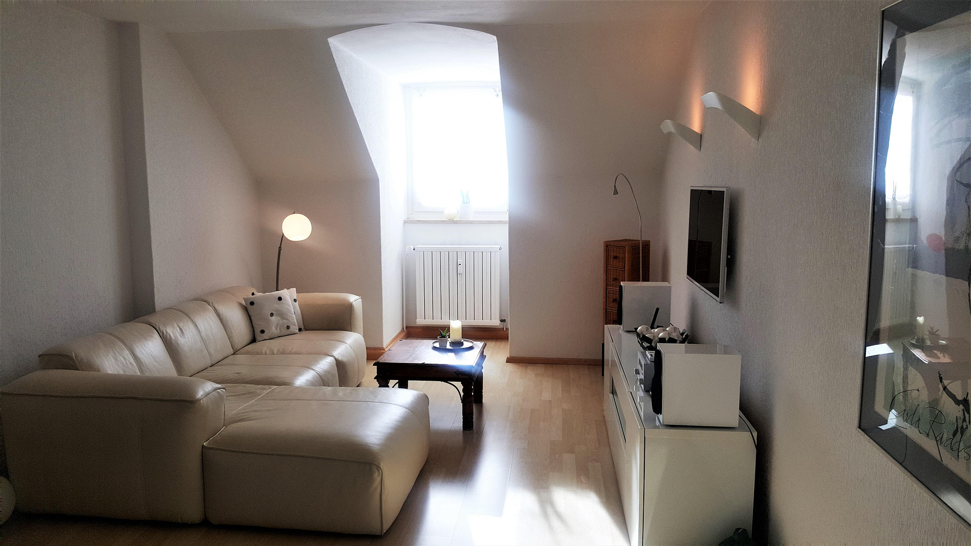 Provisionsfrei: Helle 3 Zimmer DG-Wohnung  zentral & Uni-nah – München(Maxvorstadt) – Vorschaubild 6