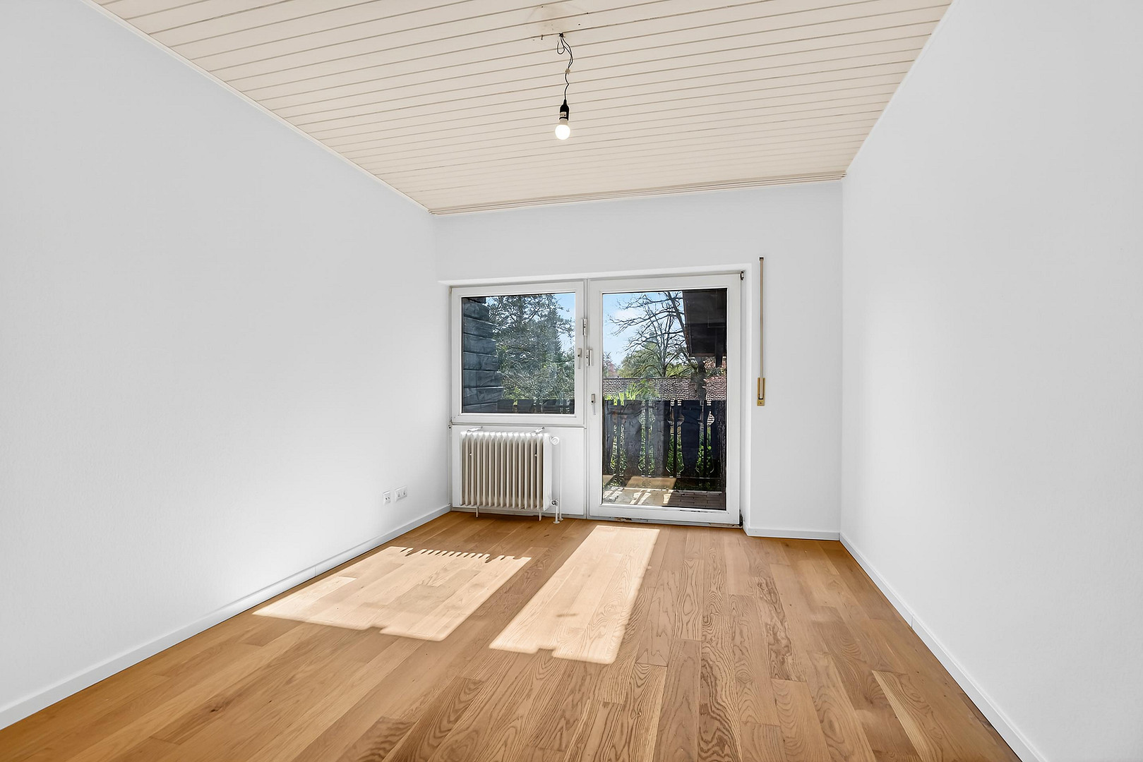 Sofort frei! Schöne Doppelhaushälfte in Gräfelfing mit Garage! – Maria-Eich-Str. 17a, 82166 Gräfelfing(Lochham) – Vorschaubild 19