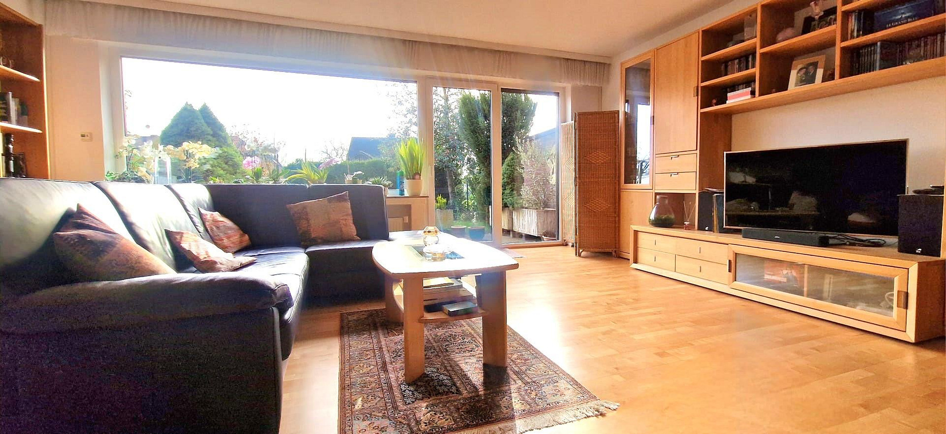 Energetisch sanierte Doppelhaushälfte mit viel Privatsphäre (PV-Anlage und Wärmepumpe) – Kaarst – Vorschaubild 5