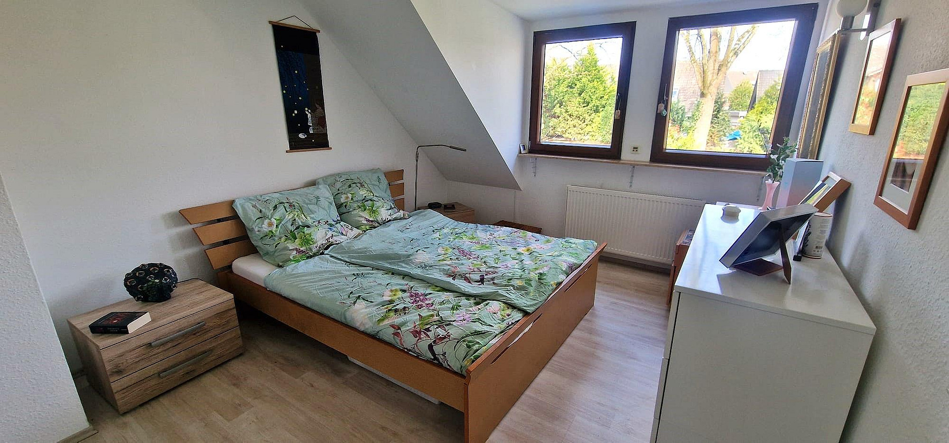 Energetisch sanierte Doppelhaushälfte mit viel Privatsphäre (PV-Anlage und Wärmepumpe) – Kaarst – Vorschaubild 15