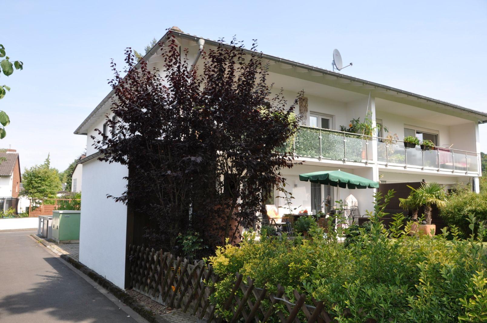 4 Zimmerwohnung mit ausgebautem Dachgeschoss incl. Garage in 4-Parteienhaus in Bonn-Lengsdorf – Bonn-Lengsdorf – Vorschaubild 3