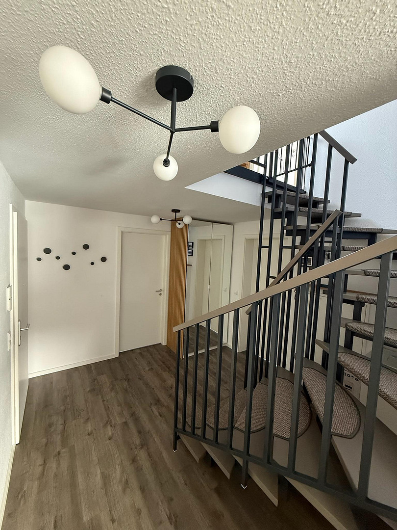 Moderne 4-Zimmer-Maisonettewohnung mit Südbalkon – Marbacher Straße 88, 70435 Stuttgart(Zuffenhausen) – Vorschaubild 6