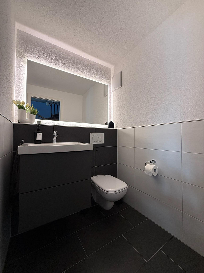 Moderne 4-Zimmer-Maisonettewohnung mit Südbalkon – Marbacher Straße 88, 70435 Stuttgart(Zuffenhausen) – Vorschaubild 9