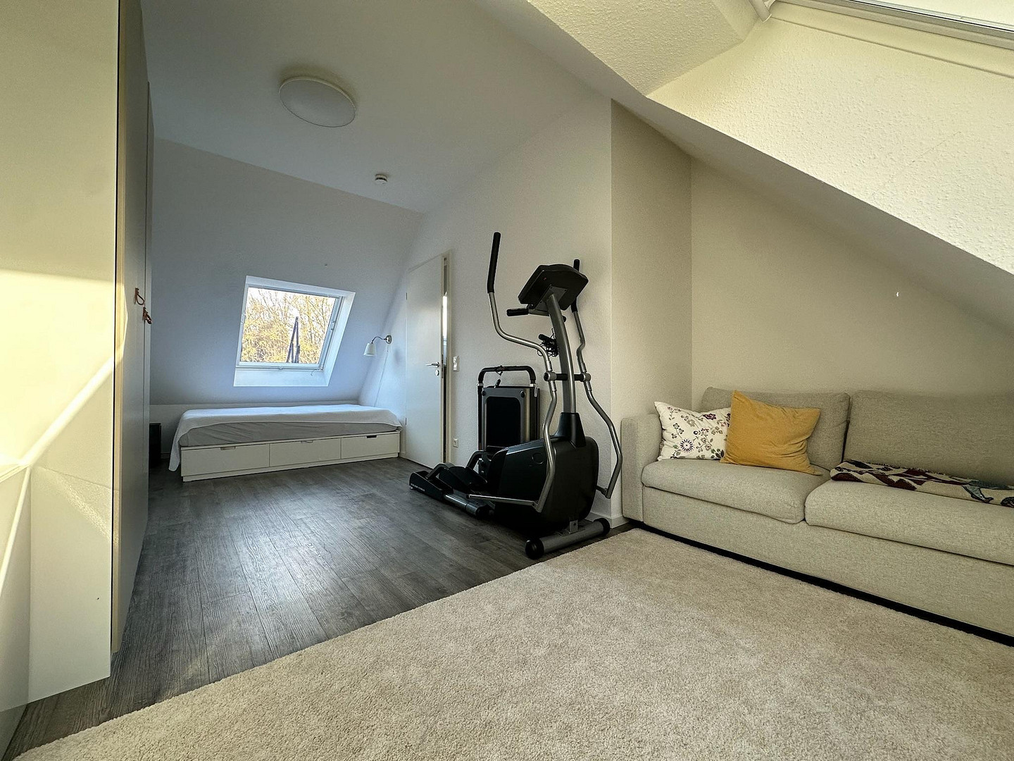 Moderne 4-Zimmer-Maisonettewohnung mit Südbalkon – Marbacher Straße 88, 70435 Stuttgart(Zuffenhausen) – Vorschaubild 16