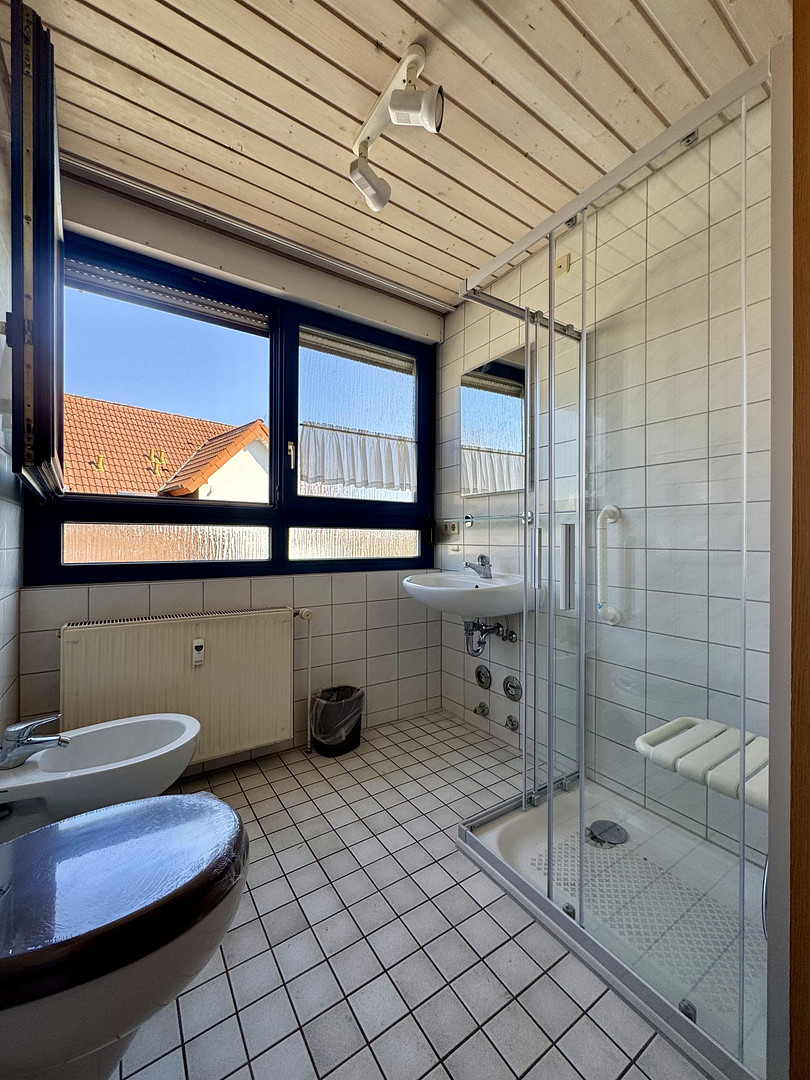 Provisionsfrei: 2-Zimmer-Wohnung DG mit Balkon in betreuter Wohnanlage – Birkenfeldstraße 5, 74206 Bad Wimpfen – Vorschaubild 8