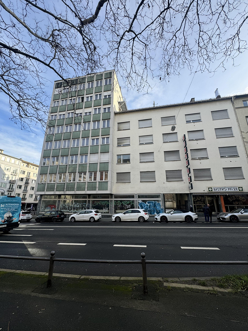 Von PRIVAT ! In Wiesbaden: Leerstand-Sanierungsobjekt direkt am Campus – PROVISIONSFREI – Bismarckring 21-23, 65183 Wiesbaden – Vorschaubild 2