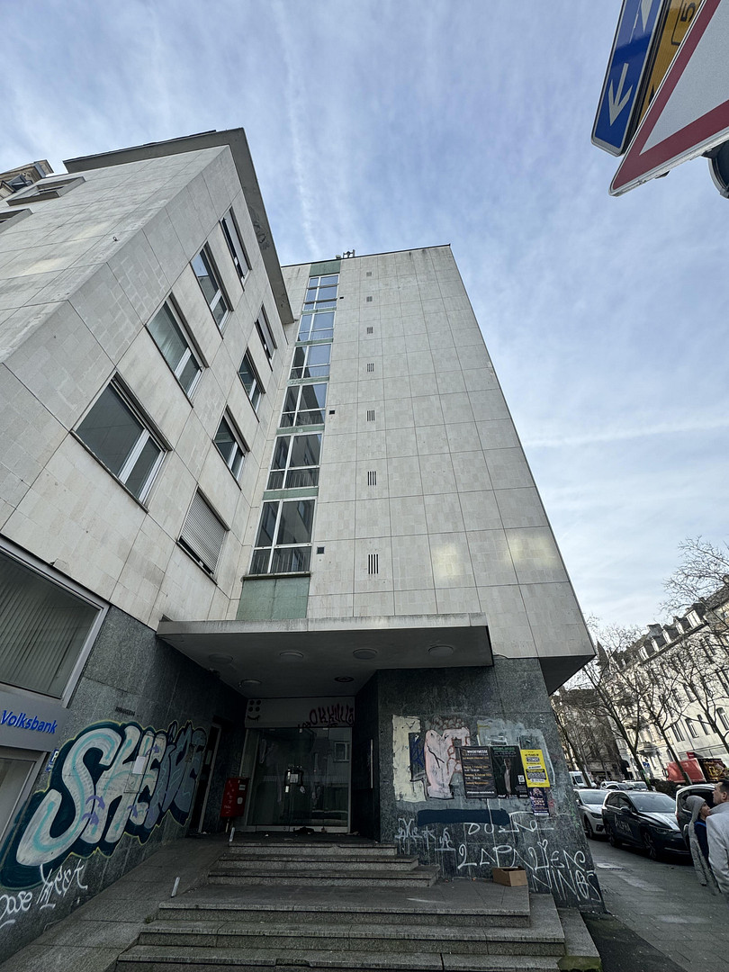 Von PRIVAT ! In Wiesbaden: Leerstand-Sanierungsobjekt direkt am Campus – PROVISIONSFREI – Bismarckring 21-23, 65183 Wiesbaden – Vorschaubild 8