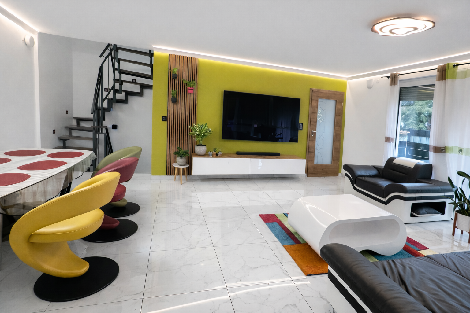 Property thumbnail 2