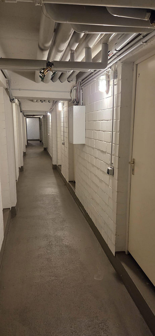 Stilvolle Split-Level-Loftwohnung mit Garten in sanierter Fabrik mit TG Stellplatz – 40489 Düsseldorf(Angermund) – Vorschaubild 26