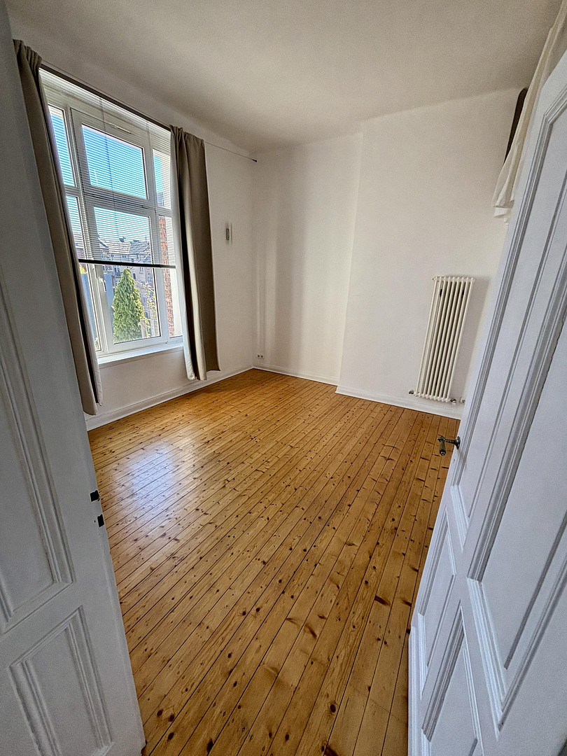 Altbau-Charme pur: 4-Zimmer-Wohnung mit Dielenboden & Stuckdecken – Bismarckstr. 94, 52066 Aachen – Vorschaubild 21