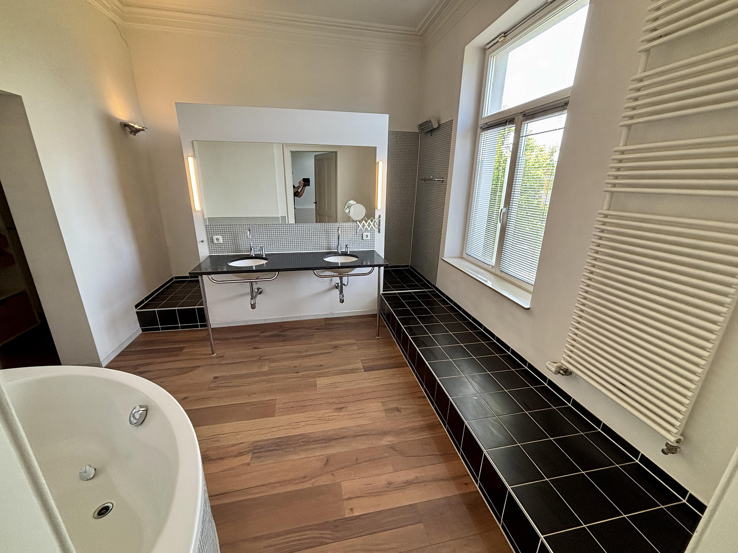 Altbau-Charme pur: 4-Zimmer-Wohnung mit Dielenboden & Stuckdecken – Bismarckstr. 94, 52066 Aachen – Vorschaubild 13