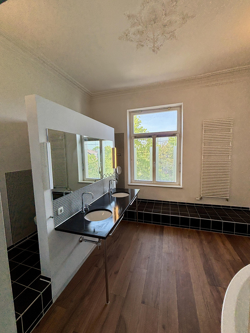 Altbau-Charme pur: 4-Zimmer-Wohnung mit Dielenboden & Stuckdecken – Bismarckstr. 94, 52066 Aachen – Vorschaubild 12