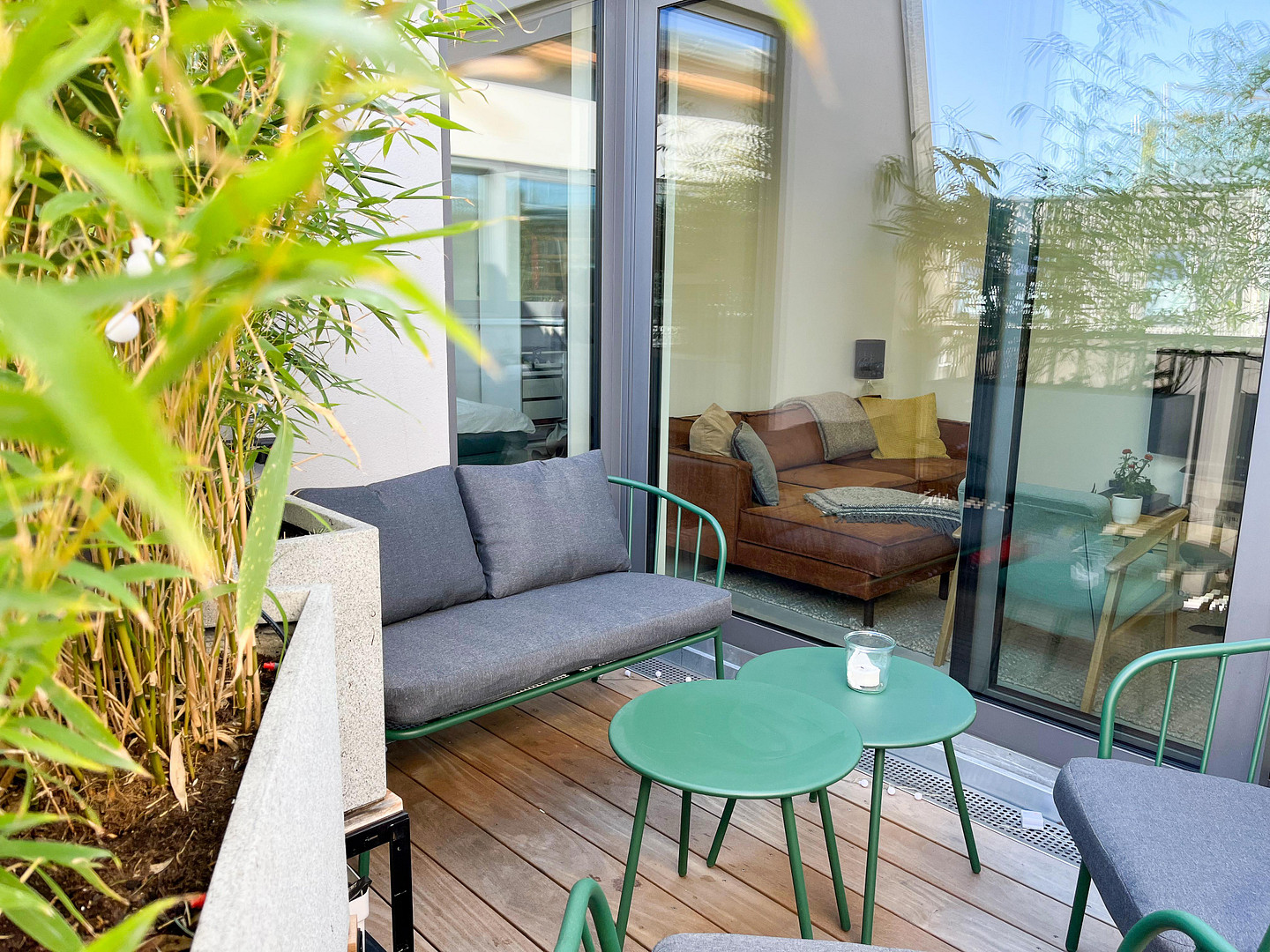 Ruhiges Dachgeschoss mit Terrasse & Kamin. Flexibel nutzbar, provisionsfrei – Corinthstr. 28, 10245 Berlin(Friedrichshain) – Vorschaubild 2
