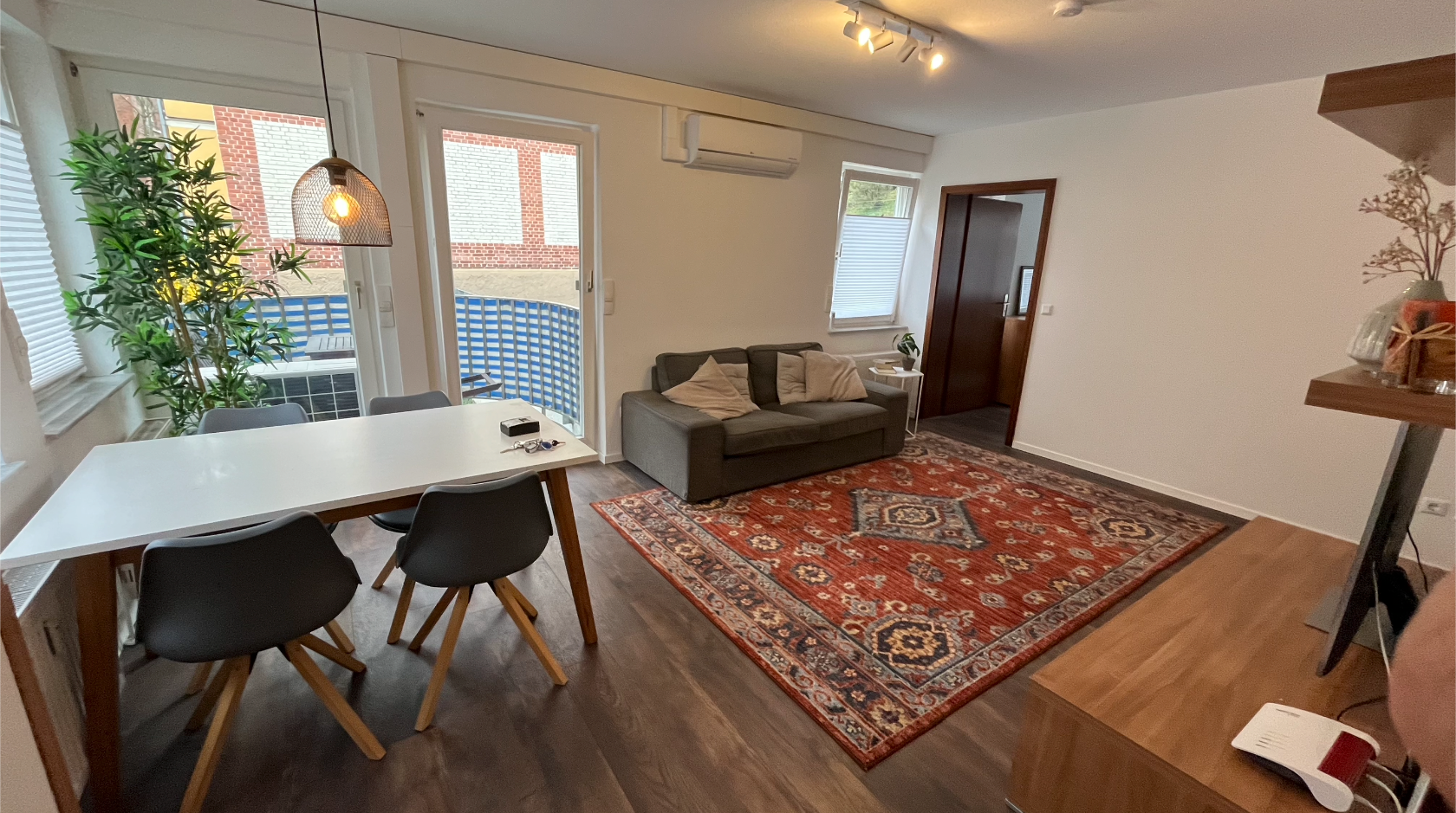 Möblierte 3 Zimmer Wohnung in Stuttgart-Süd – Im Lerchenrain 6, 70199 Stuttgart(Süd) – Vorschaubild 4