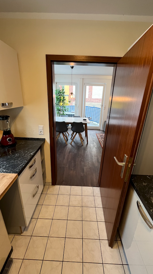 Möblierte 3 Zimmer Wohnung in Stuttgart-Süd – Im Lerchenrain 6, 70199 Stuttgart(Süd) – Vorschaubild 8
