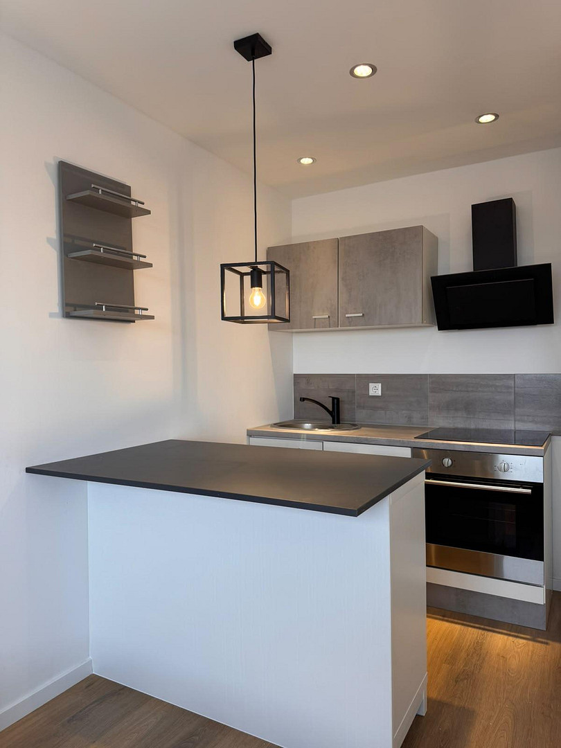Erstbezug nach Sanierung: Modernes 25m² Apartment in der begehrten Karlsruher Weststadt – Liebigstrasse 12, 76135 Karlsruhe(Weststadt) – Vorschaubild 3