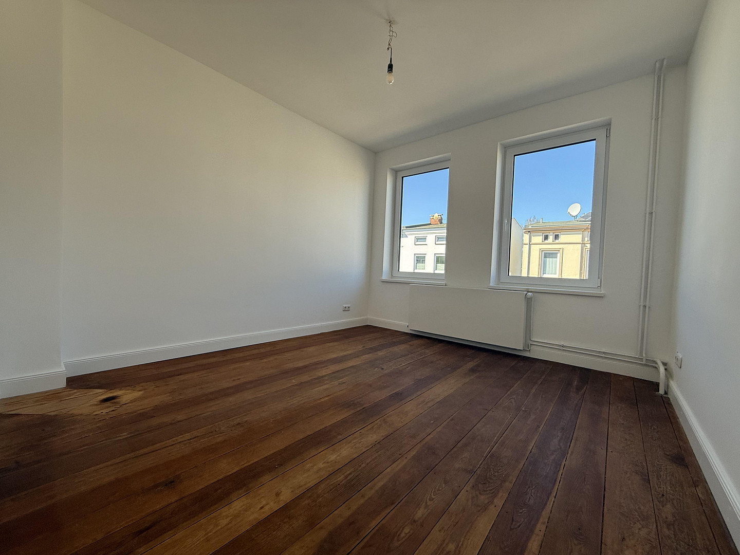 Charmante Altbauwohnung 2.OG & Dachstudio – Erstbezug n. Vollrenovierung | Lübeck St. Lorenz Nord – Lübeck(Holstentor Nord) – Vorschaubild 4