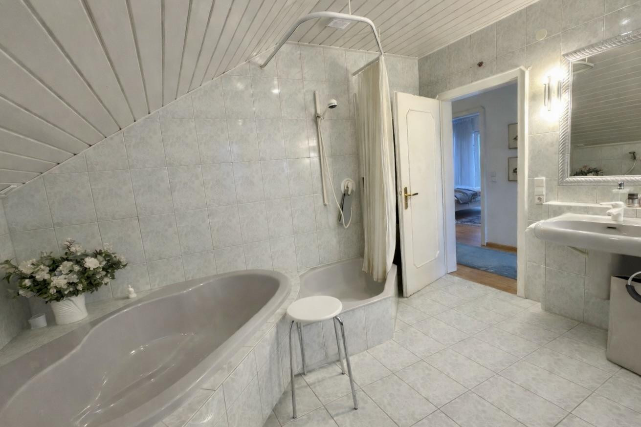 Stilvolles Traumhaus in Bestlage von Weil der Stadt - Courtagefrei – Weil der Stadt – Vorschaubild 6