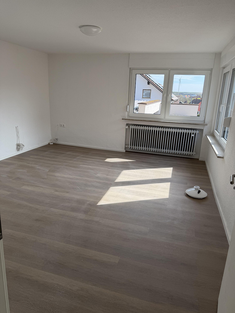 renoviertes Haus 4 Zimmer Küche Bad mit Hof und Garage Worms Abenheim – Saalgasse 2, 67550 Worms(Abenheim) – Vorschaubild 9