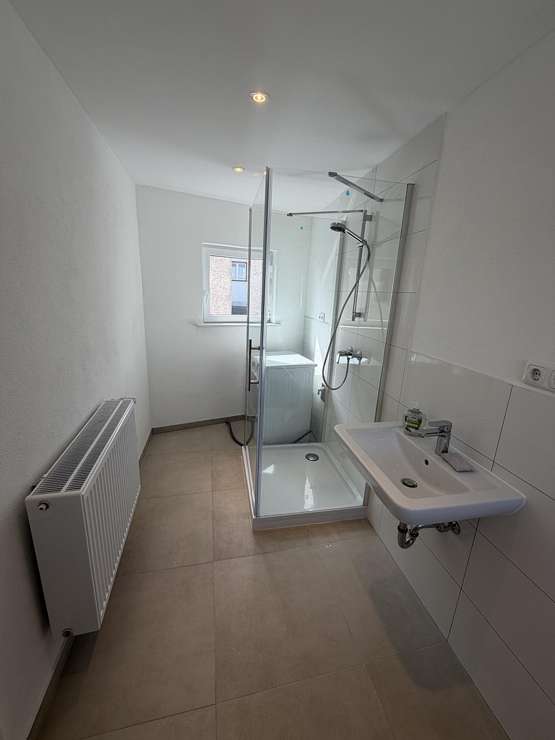 renoviertes Haus 4 Zimmer Küche Bad mit Hof und Garage Worms Abenheim – Saalgasse 2, 67550 Worms(Abenheim) – Vorschaubild 12