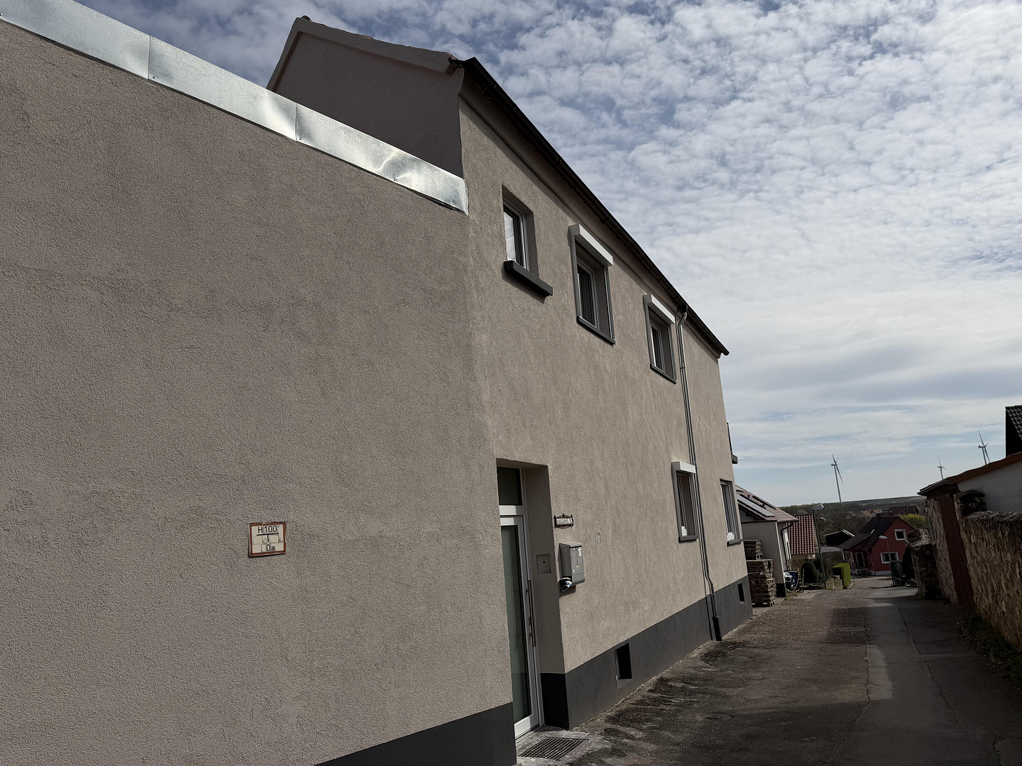 renoviertes Haus 4 Zimmer Küche Bad mit Hof und Garage Worms Abenheim – Saalgasse 2, 67550 Worms(Abenheim) – Vorschaubild 2