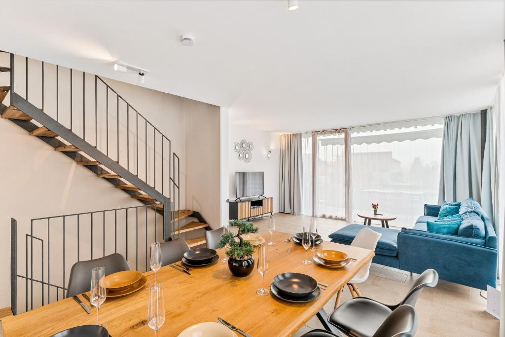 Extravagantes Designer-Haus im Schweizer Chaletstil – Bodensee-Panorama inklusive - Provisionsfrei – Zum Schierenberg 23, 78337 Öhningen-Wangen(Wangen) – Vorschaubild 20