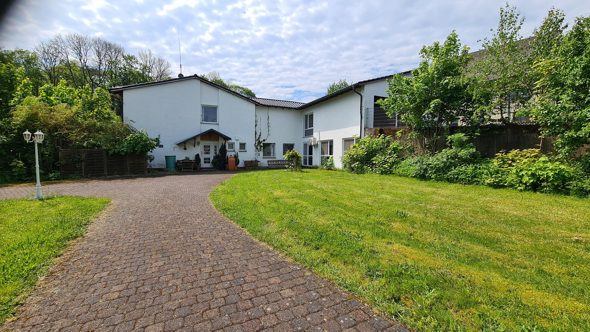 Großes Einfamilienhaus – Weitefeld – Vorschaubild 13