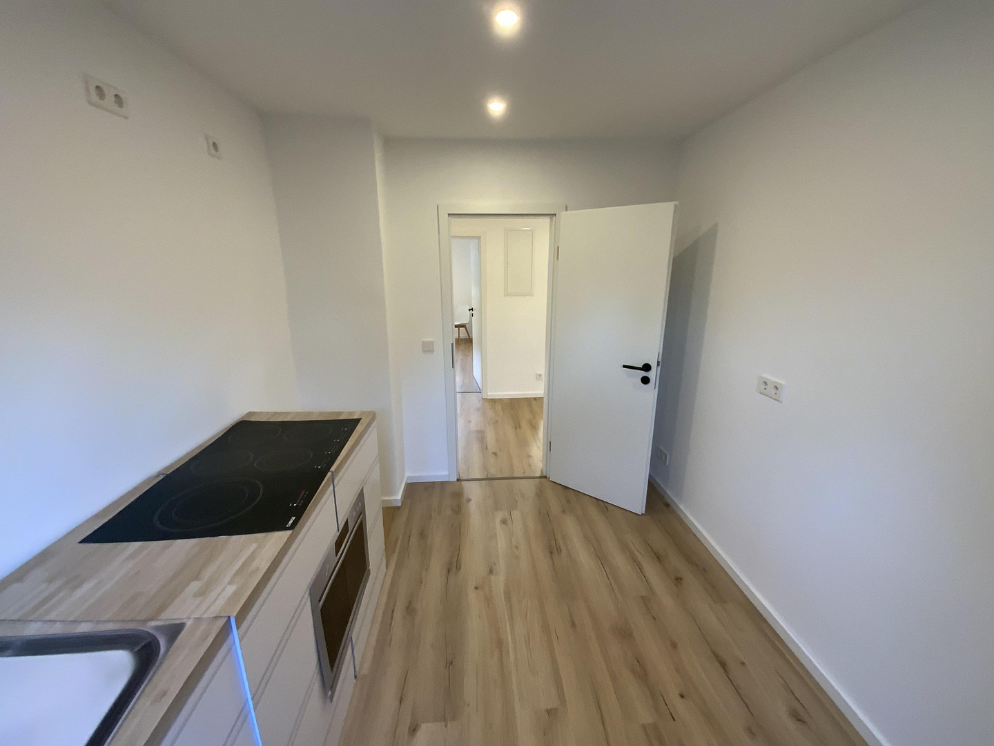 Sanierte Eigentumswohnung 3 Zimmer am Klieversberg im 1. OG – Wolfsburg – Vorschaubild 9